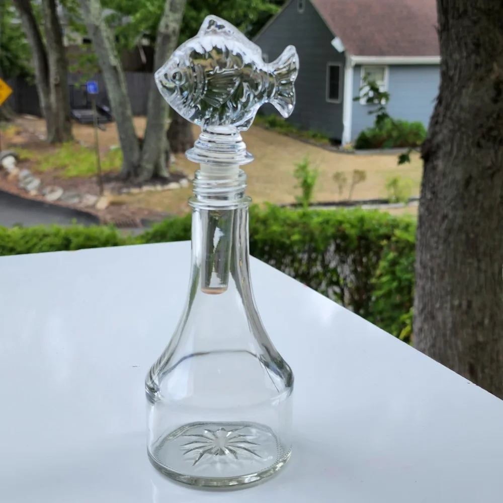 Mikasa Crystal Fish Wine Bottle Stopper‎ 5.5in x 2.75in